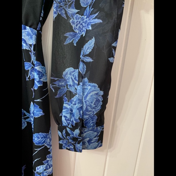 Like new Black & Blue dress - Picture 3 of 3